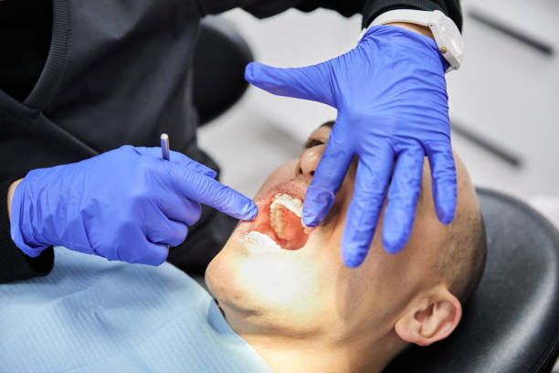 Best Walk-In Emergency Dentist in Country Clu, FL